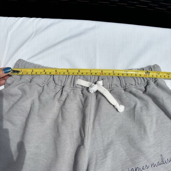 JMU James Madison University Dukes Light Gray Shorts Women’s Size M - Picture 5 of 9